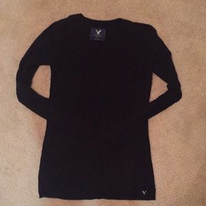 American Eagle Black v-neck sweater
